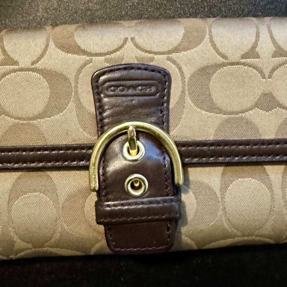 Coach wallet